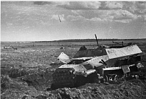 Немецкий полугусеничный бронетранспортёр, подбитый под Прохоровкой (ГАНИБО).