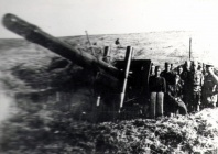 152 мм пушка – гаубица образца 1937 года. Август 1942 г., под Воронежем. 